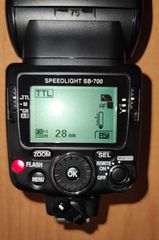 Nikon SB-700