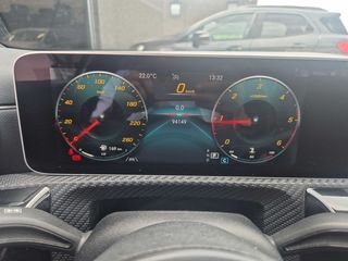 Mercedes-Benz A 180 2019 1.5 d AUTOMATIC EDITION !!-thumb-18