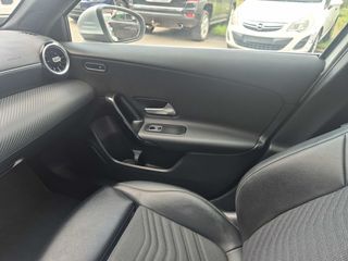 Mercedes-Benz A 180 2019 1.5 d AUTOMATIC EDITION !!-thumb-15