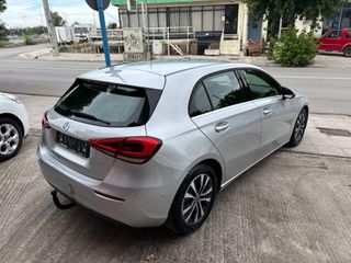 Mercedes-Benz A 180 2019 1.5 d AUTOMATIC EDITION !!-thumb-3