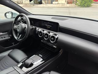 Mercedes-Benz A 180 2019 1.5 d AUTOMATIC EDITION !!-thumb-14