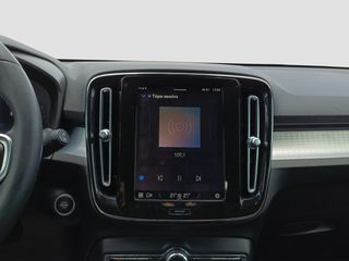 Volvo XC40 2022 Core B3 | Δόσεις Χωρίς Τράπεζα-thumb-16