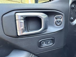 Jeep Gladiator 2024 OVERLAND - FULL EXTRAS -4X4 TRAIL-RATED-thumb-57
