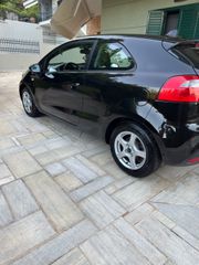 Kia Rio 2013-thumb-6