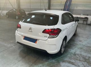 Citroen C4 2017 PURETECH LIVE FULL SERVICE-thumb-1