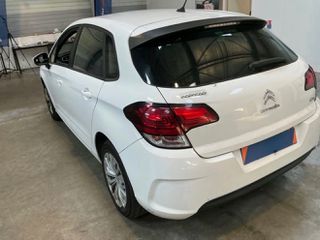 Citroen C4 2017 PURETECH LIVE FULL SERVICE-thumb-2