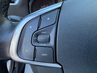 Citroen C4 2017 PURETECH LIVE FULL SERVICE-thumb-31