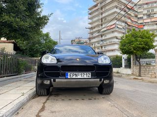 Porsche Cayenne 2004