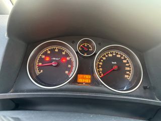 Opel Zafira 2008-thumb-14