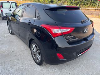 Hyundai i 30 2017 Passion, navi,camera, led ,clima-thumb-3