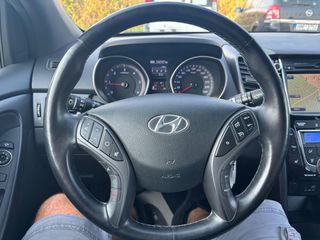 Hyundai i 30 2017 Passion, navi,camera, led ,clima-thumb-14