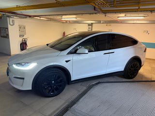 Tesla Model X 2023 PLAID-thumb-4