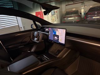 Tesla Model X 2023 PLAID-thumb-10