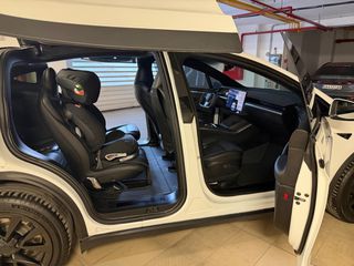 Tesla Model X 2023 PLAID-thumb-19