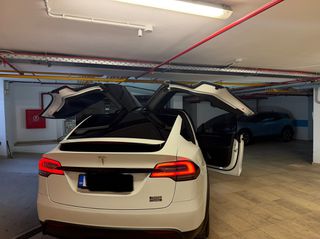 Tesla Model X 2023 PLAID-thumb-5
