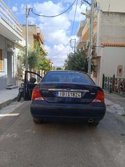 Ford Focus 2005-thumb-1