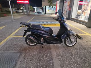 Piaggio Beverly 300i 2012