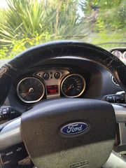 Ford Focus 2010-thumb-18