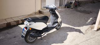 Piaggio Fly 100 2015-thumb-1