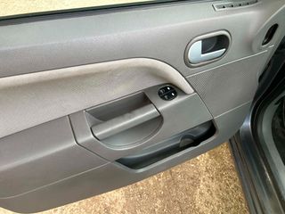 Ford Fiesta 2003 1.4TDCI DIESEL ΑΠΟ ΣΥΝΤΑΞΙΟΎΧΟ-thumb-10