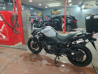 Suzuki V-Strom 650 XT 2017-thumb-1