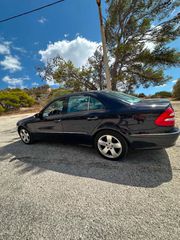 Mercedes-Benz E 200 2003