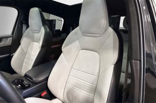 Porsche Cayenne 2024 GTS Coupe-thumb-8