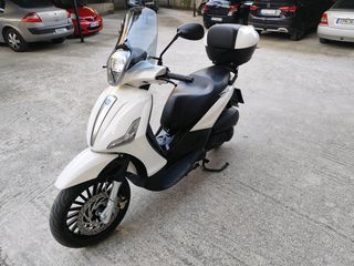 Piaggio Beverly 300 2015-thumb-1