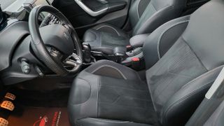 Peugeot 2008 2016 1.2 PureTech Crossway 110hp-thumb-10