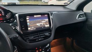Peugeot 2008 2016 1.2 PureTech Crossway 110hp-thumb-20