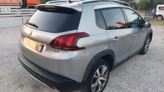 Peugeot 2008 2016 1.2 PureTech Crossway 110hp-thumb-4