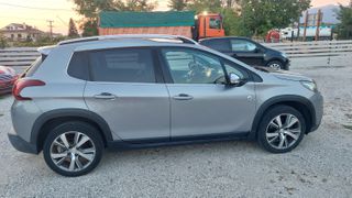 Peugeot 2008 2016 1.2 PureTech Crossway 110hp-thumb-5
