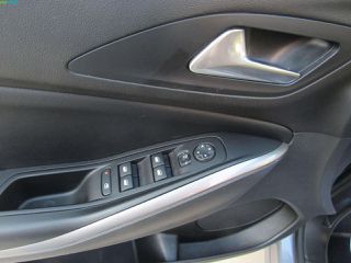 Opel Grandland X 2022 ULTIMATE-BITONE-FACELIFT-130hp-CAMERA-NAVI-thumb-17