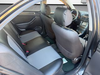 Toyota Avensis 2003 D4D-thumb-19