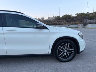 Mercedes-Benz GLA 250 2015 4MATIC_Full_211PS-thumb-50