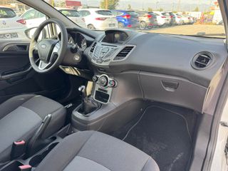 Ford Fiesta 2016 1.5 TDCi EURO6 VAN-thumb-16