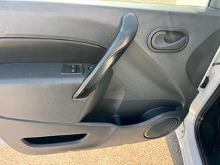 Renault Kangoo 2020 KANGOO ***MAXI*** EXPRESS VOLUME BLUE DCI 95 GRAND-thumb-23