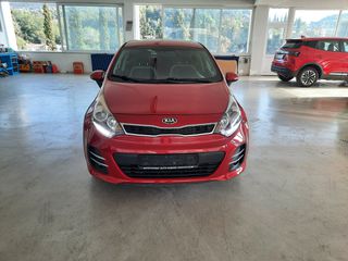 Kia Rio 2015-thumb-1