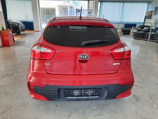 Kia Rio 2015-thumb-5