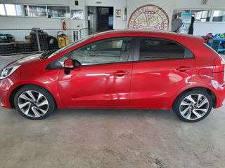 Kia Rio 2015-thumb-7