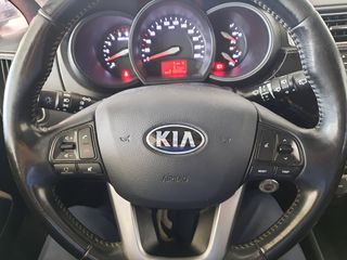 Kia Rio 2015-thumb-9