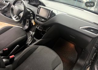 Peugeot 208 2017 1500cc diesel 101ps-thumb-12