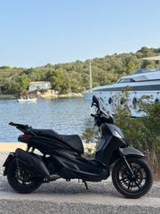 Piaggio Beverly 400 2024 HPE DEEP BLACK
