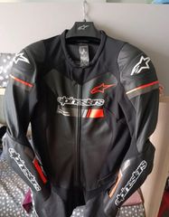 Δερμάτινη φόρμα Alpinestars GP Force Chaser μαύρο/κόκκινο νούμερο 52