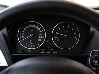 Bmw 116 2012 (116i 5-doors)-thumb-17