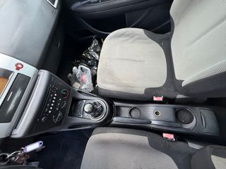 Citroen C4 2006-thumb-15