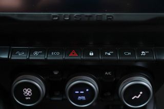 Dacia Duster 2023 1.5 Blue dCi 115hp JOURNEY (4x4)-thumb-34