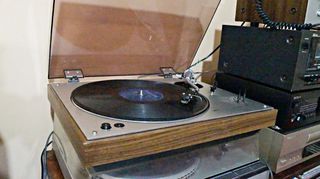 Πικάπ AKAI AP-003 (1976)