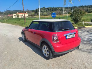 Mini Cooper 2010 ONE R56-thumb-2