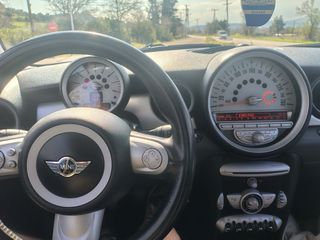 Mini Cooper 2010 ONE R56-thumb-8